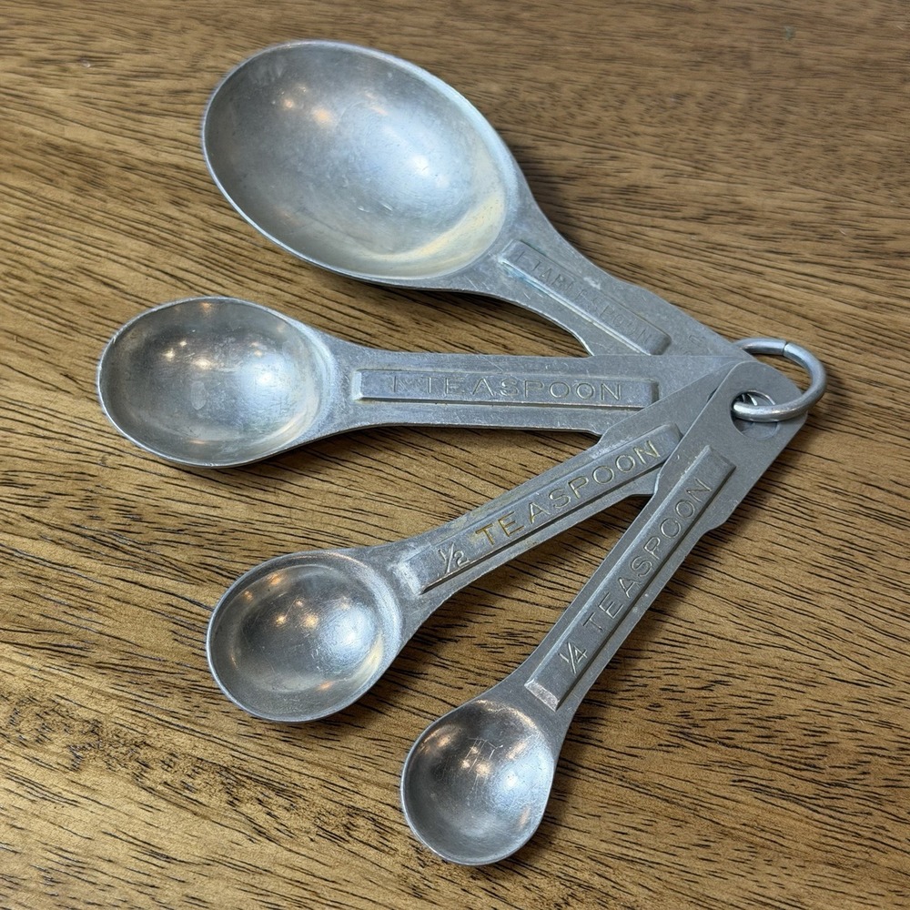 Vintage U.S. Aluminum Oval Measuring Spoons Set 4pc On Ring 1950's Kitchen